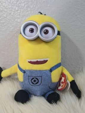Ty Beanie Baby Minion “Tim” Plush – Despicable Me 3 Collectible